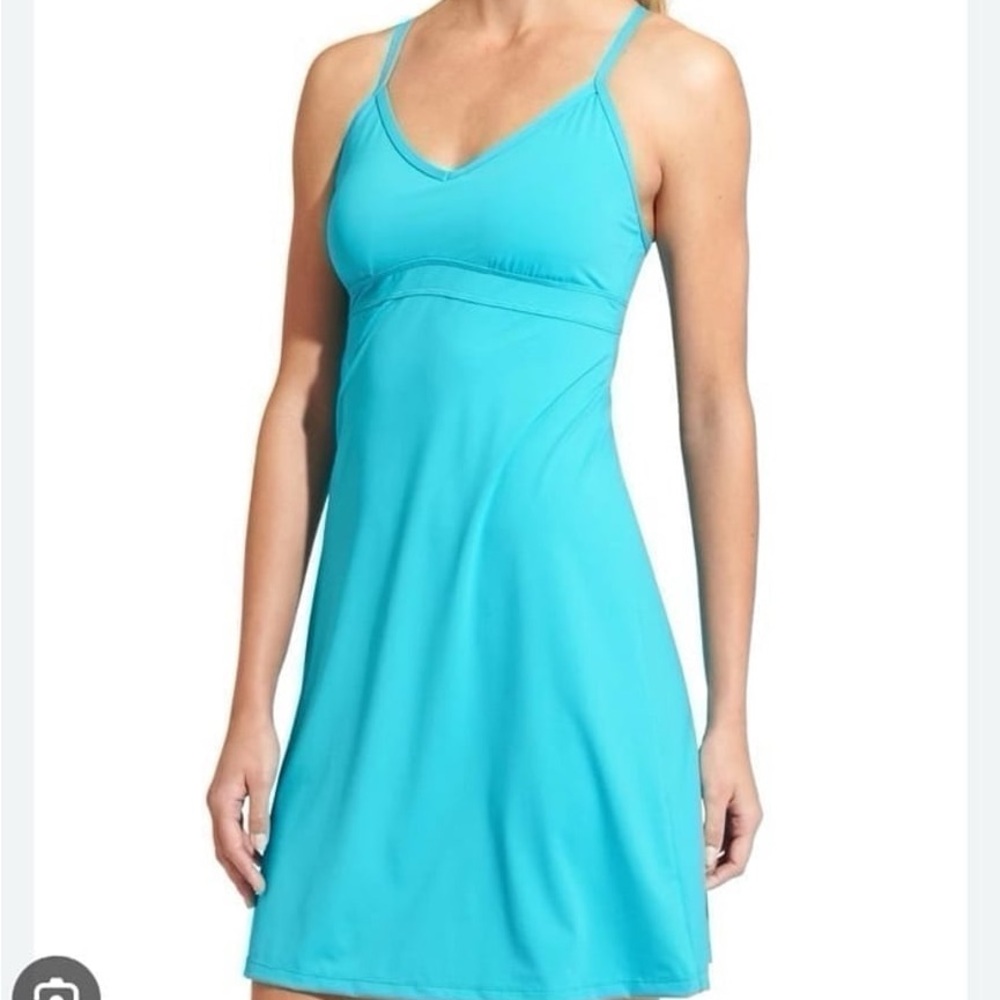 Athleta Shorebreak Built In Bra Dress Bora Bora Blue Size Medium